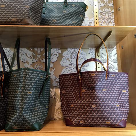 goyard carry on replica|bags that look like Goyard.